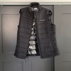 Black Columbia vest